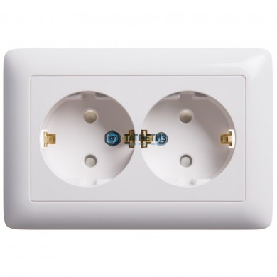 Розетка 2-м СП Хит 16А 250В с заземл. бел. SchE PS16-231B защ. шторки | «ТАТМЕТИЗ» Розетка 2-м СП Хит 16А 250В с заземл. бел. SchE PS16-231B защ. шторки - магазин крепежа «ТАТМЕТИЗ»